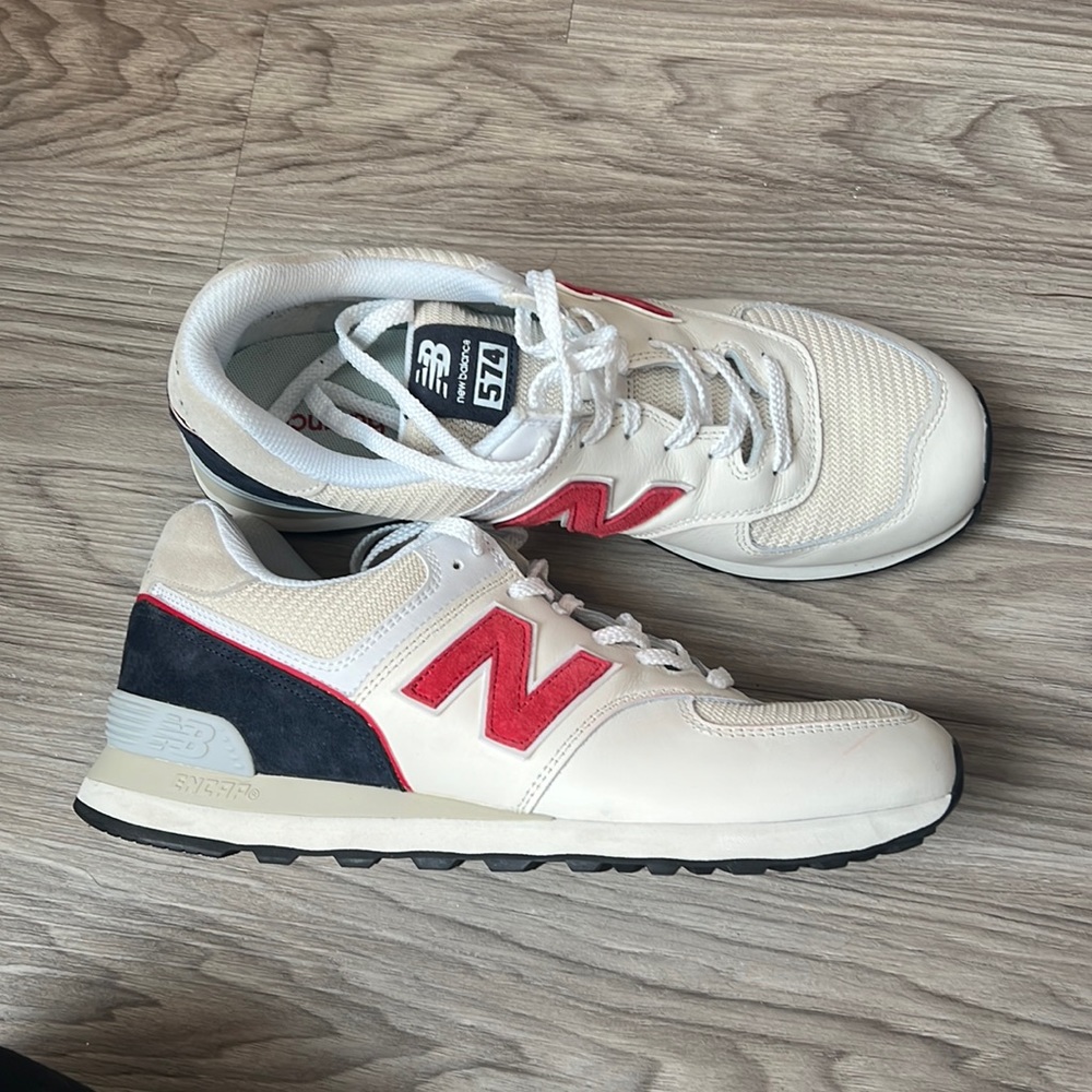 New Balance 574 Sea Salt/Navy - Size 11
